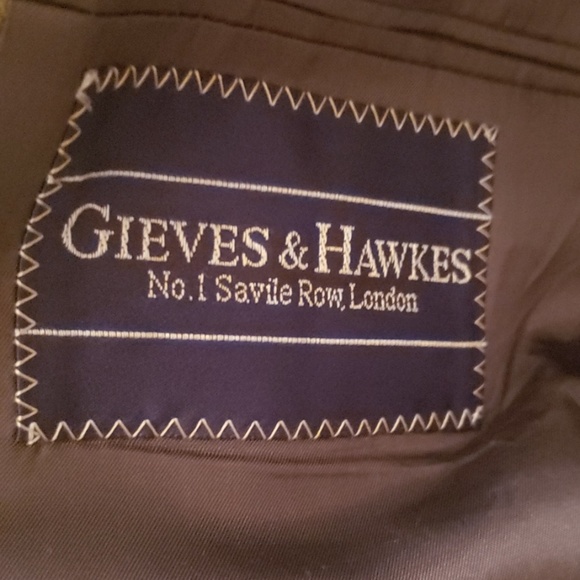 Mens suit - Picture 3 of 3